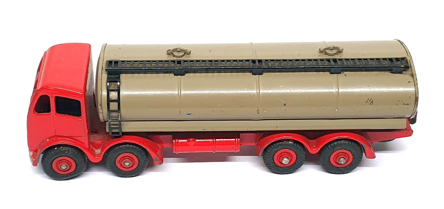 Dinky Toys 504 - Foden 14T. Tanker Truck - Red/Fawn