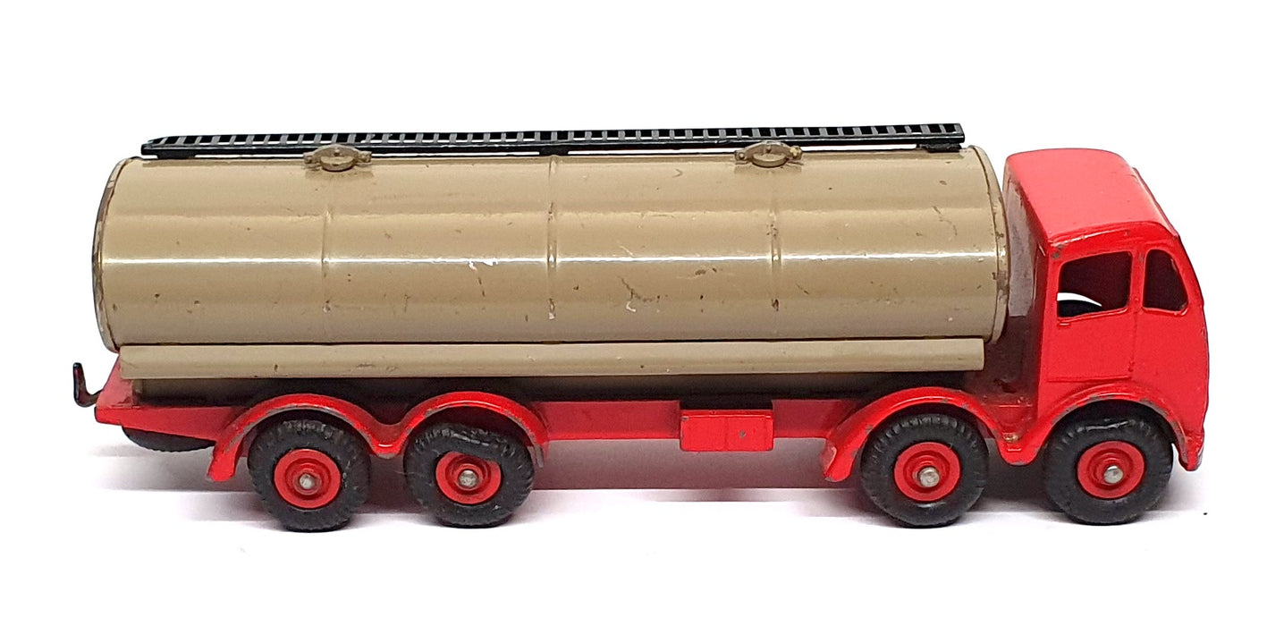 Dinky Toys 504 - Foden 14T. Tanker Truck - Red/Fawn