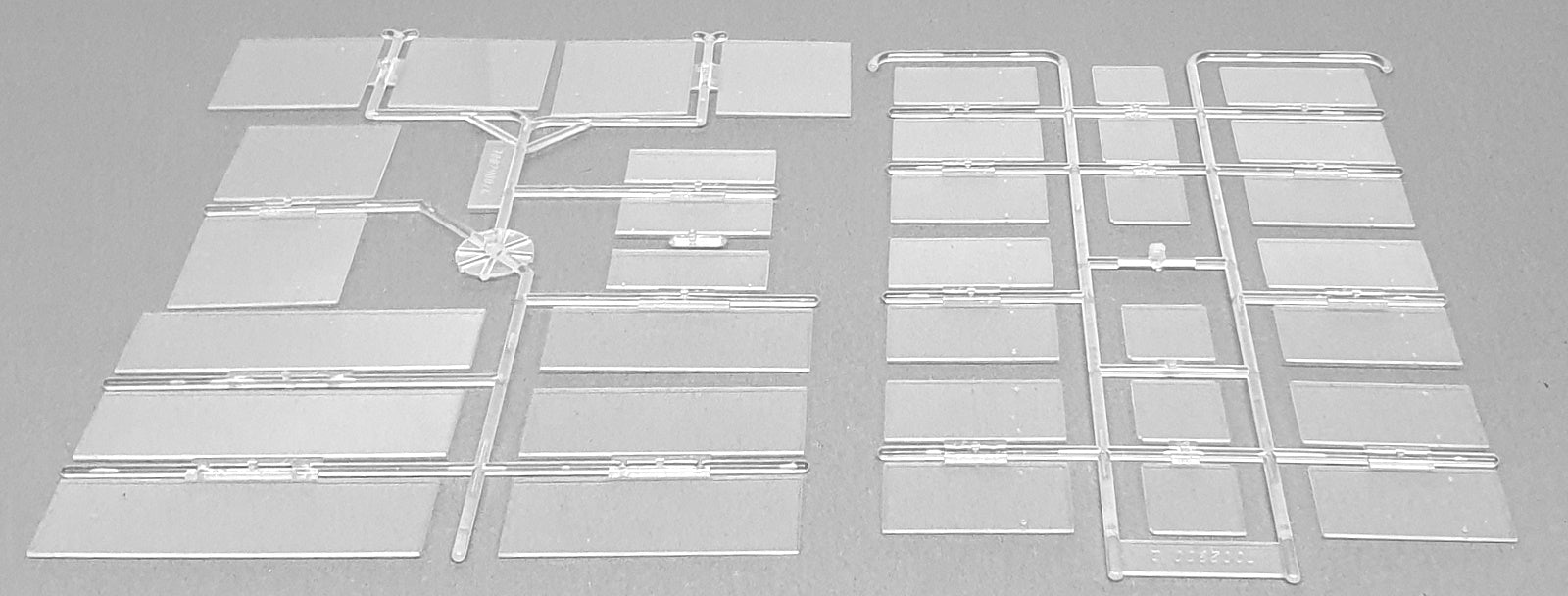 Walthers Cornerstone HO Scale Kit 933-2900 - Roundhouse Engine Service Facility