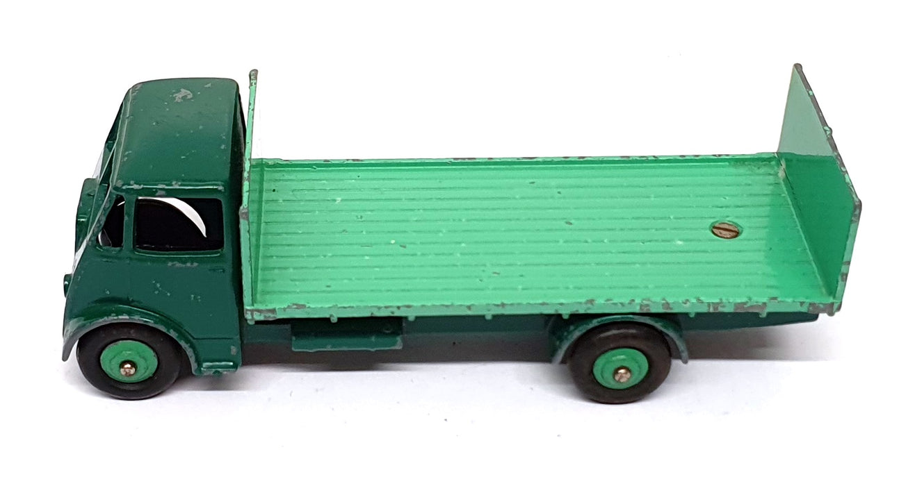 Dinky Supertoys 513 - Guy Flat Truck With Tailboard - Green Lt. Green