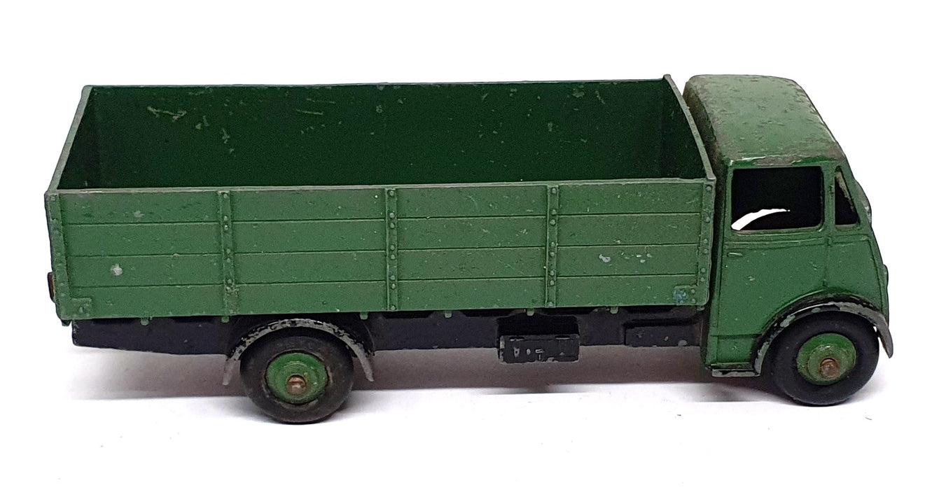 Dinky Toys 911 - Guy 4-Ton Lorry Model - Green/Black