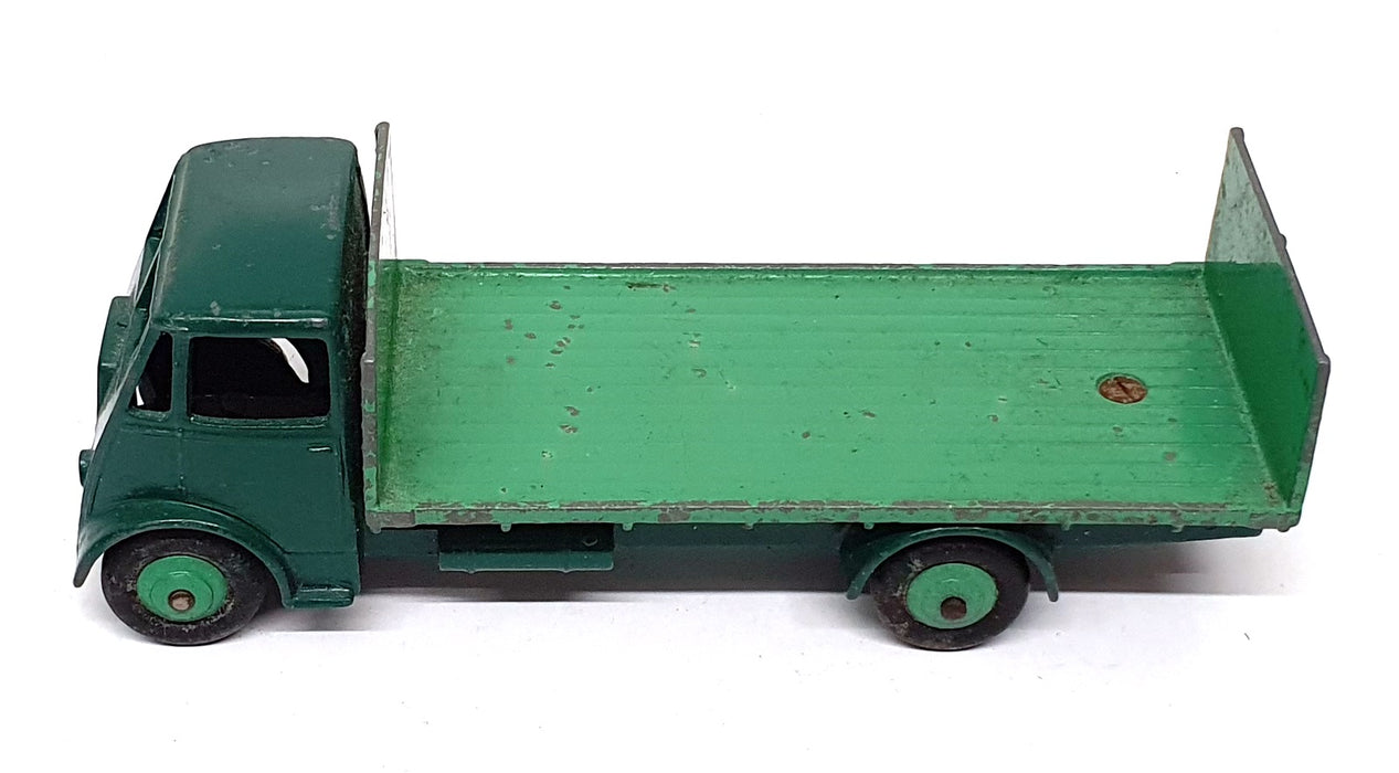 Dinky Supertoys DST03 - Guy Flat Truck With Tailboard - Green/Lt. Green