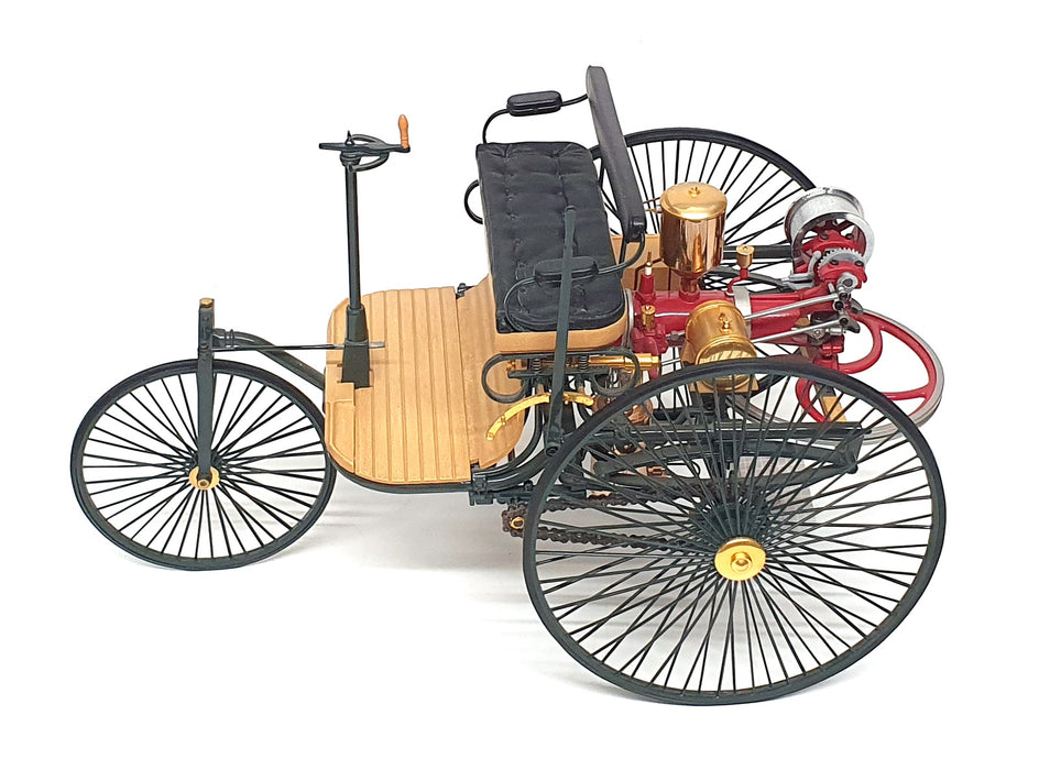 Franklin Mint 1/8 Scale B11SD65 - 1886 Benz Patent Motorwagen - Dk. Green