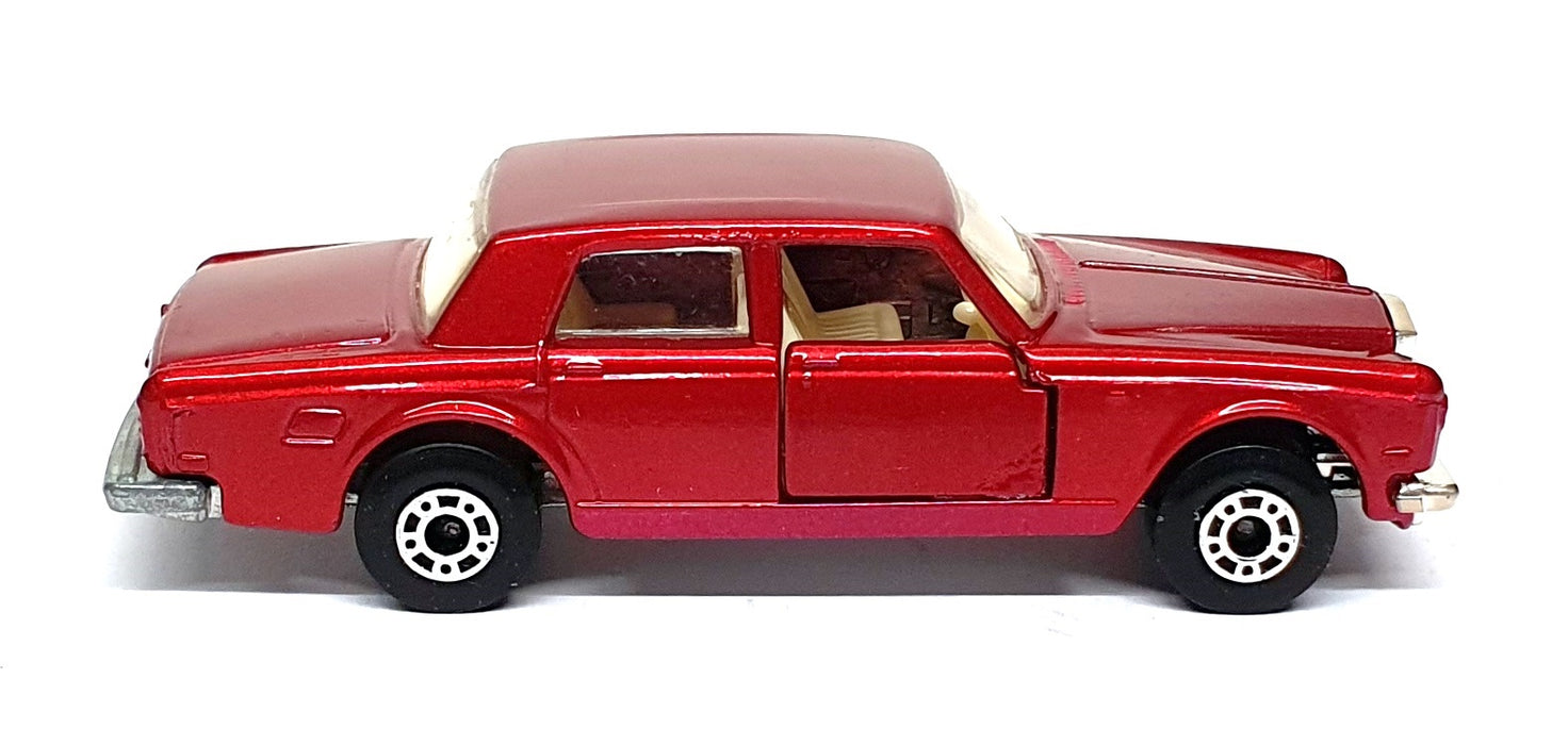 Matchbox 75 7.5cm Long Diecast No. 39 - Rolls Royce Silver Shadow II - Dk. Red