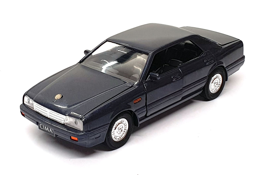 Diapet 1/30 Scale 06052 - Nissan Gloria Cima Type II.L - Met. Blue