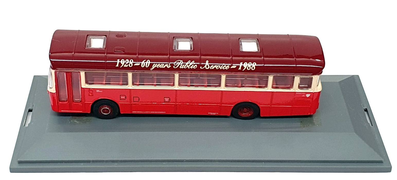 Corgi 1/76 Scale 97905 - Leyland Leopard Blueline Safeway Services - Red