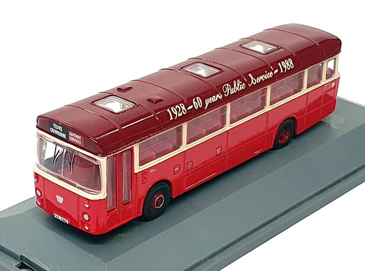 Corgi 1/76 Scale 97905 - Leyland Leopard Blueline Safeway Services - Red