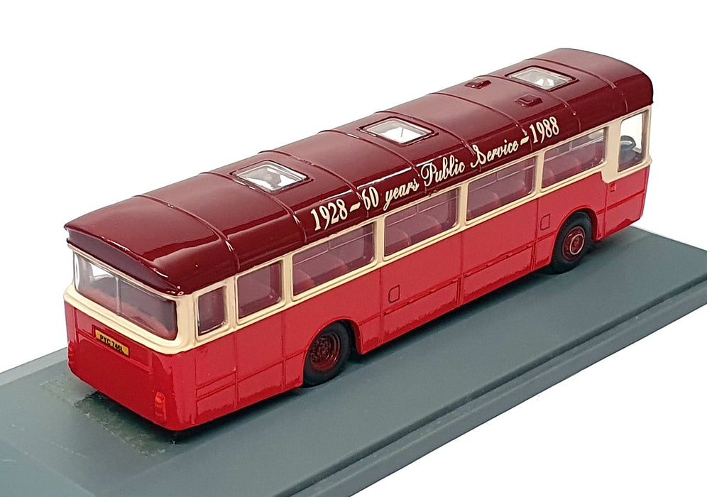 Corgi 1/76 Scale 97905 - Leyland Leopard Blueline Safeway Services - Red