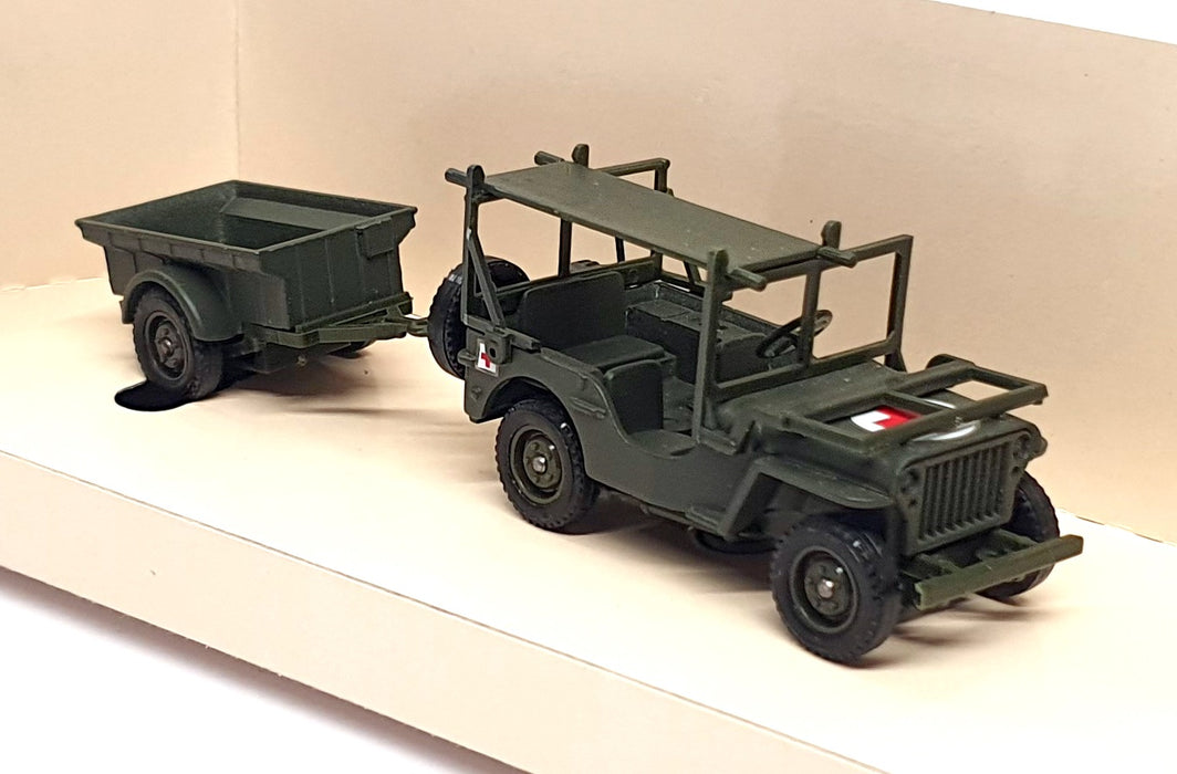 Solido 1/43 Scale Diecast 6112 - Willys Jeep Military Ambulance - Green