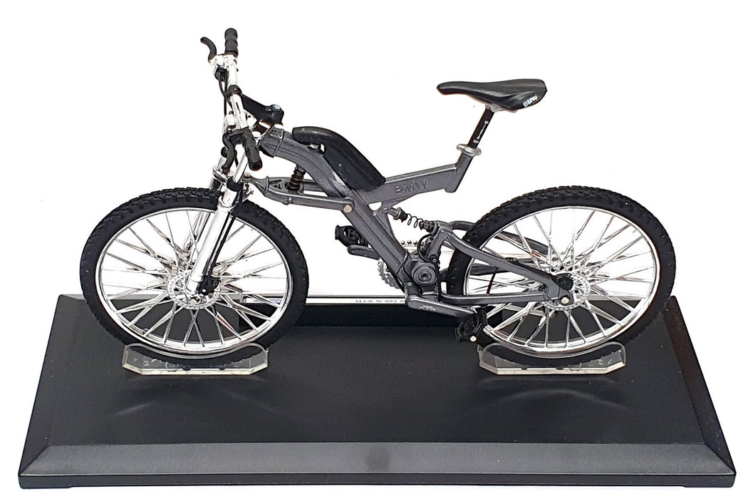 Welly Bike Collection 1/10 Scale 62570PW - BMW Q6.S XTR Bicycle - Grey