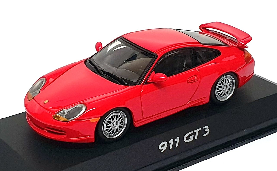 Minichamps 1/43 Scale WAP 020 056 99 - Porsche 911 GT3 - Red