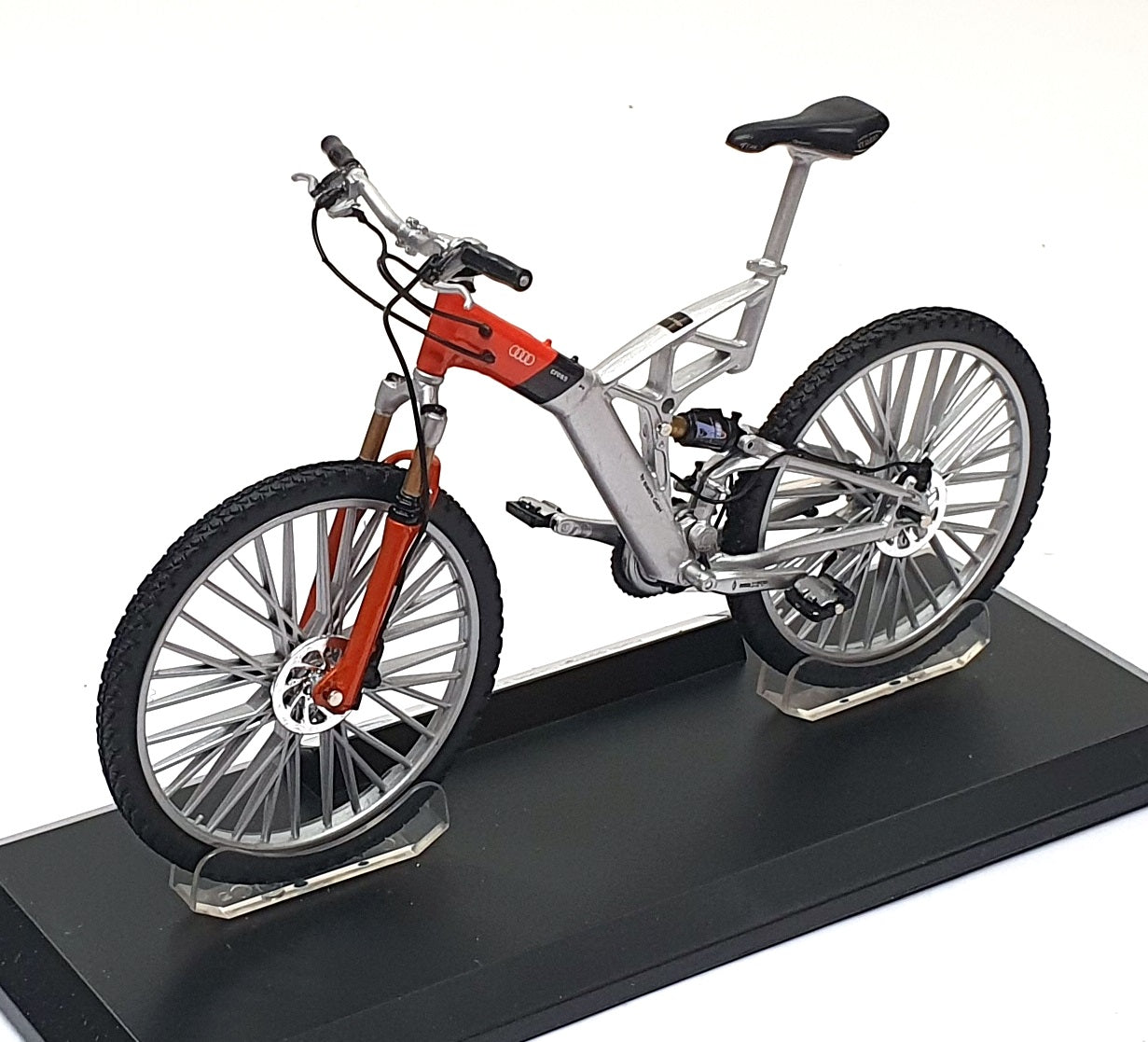 Welly Bike 1/10 Scale 62570PW - Audi Design Cross Pro Bicycle - Silver/Orange