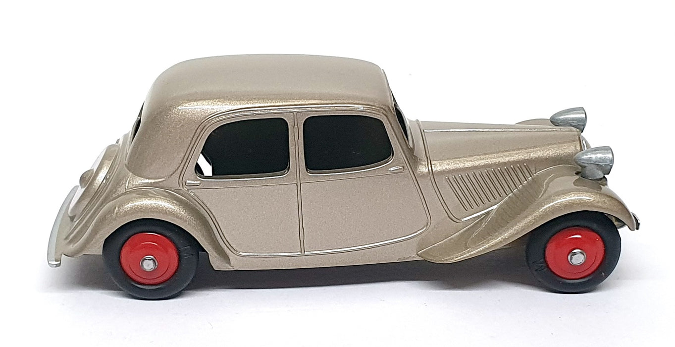 Atlas Dinky Toys 9.5cm Long 24N - Citroen Traction 11 BL - Grey
