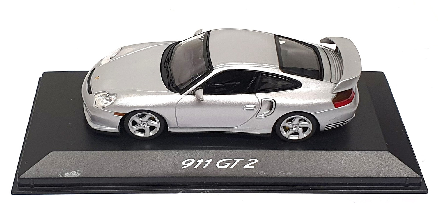 Minichamps 1/43 Scale WAP 020 073 11 - Porsche 911 GT2 - Silver