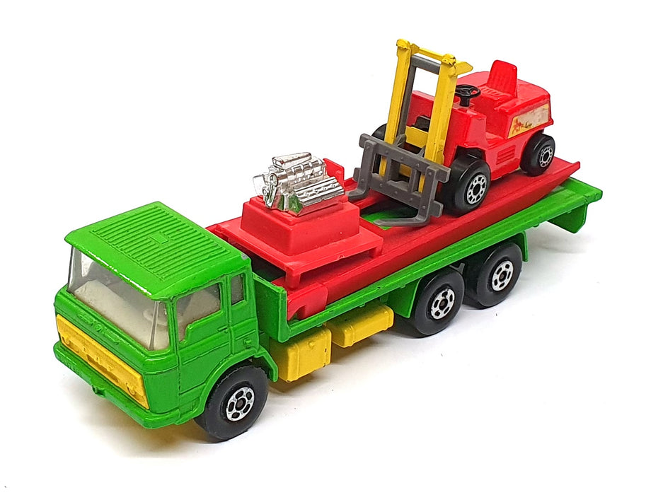 Matchbox 14cm Long Diecast K-13/20 - DAF Truck With Forklift, Ramp & Engine