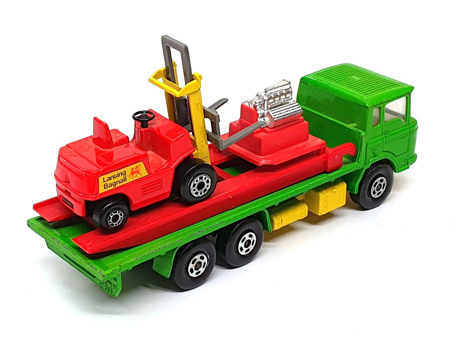 Matchbox 14cm Long Diecast K-13/20 - DAF Truck With Forklift, Ramp & Engine