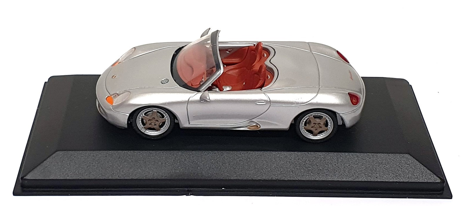 Minichamps 1/43 Scale WAP 020 003 - 1993 Porsche Boxter Concept - Silver