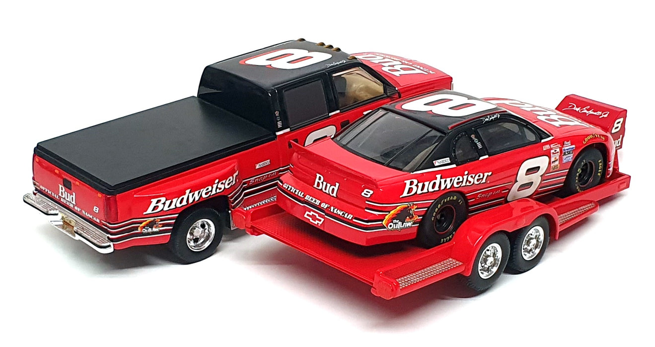 Action 1/24 Scale B249902215 - Nascar Chevrolet Crew Cab Trailer & Stock Car