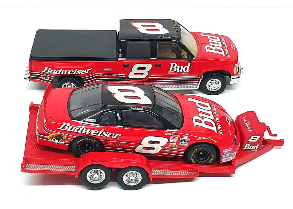 Action 1/24 Scale B249902215 - Nascar Chevrolet Crew Cab Trailer & Stock Car