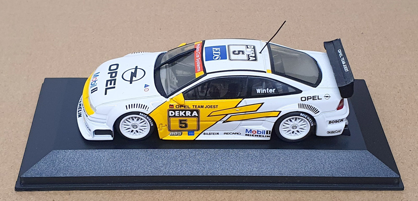 Minichamps 1/43 Scale 430 944105 - Opel Calibra V6 4x4 DTM '94 M. Rauter