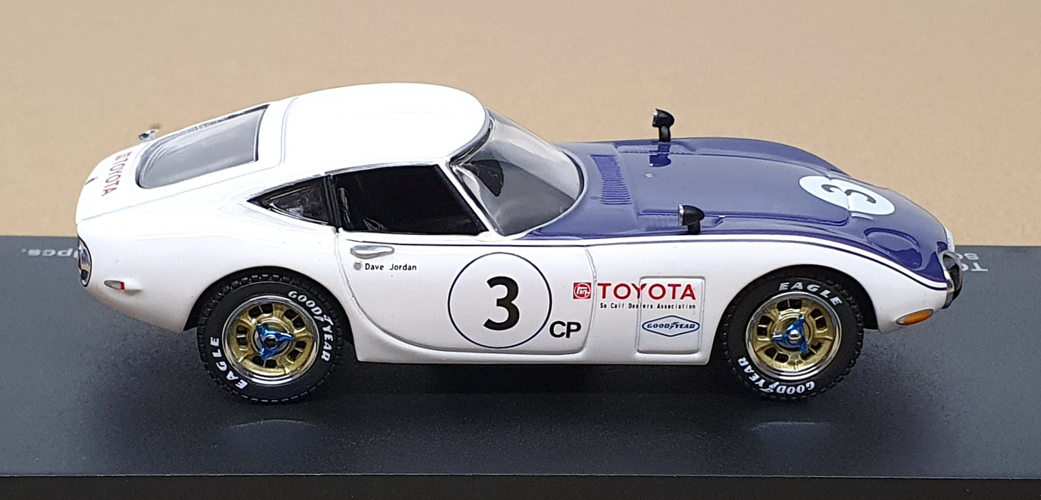 Kyosho 1/43 Scale 03038A - Toyota 2000GT #3 SCCA 1968 - White/Blue