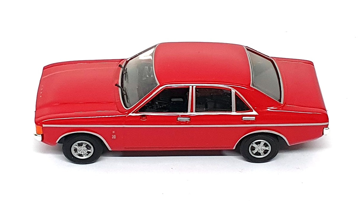 Vanguards 1/43 Scale Diecast VA52000 - Ford Granada Mk1 - Flame Red