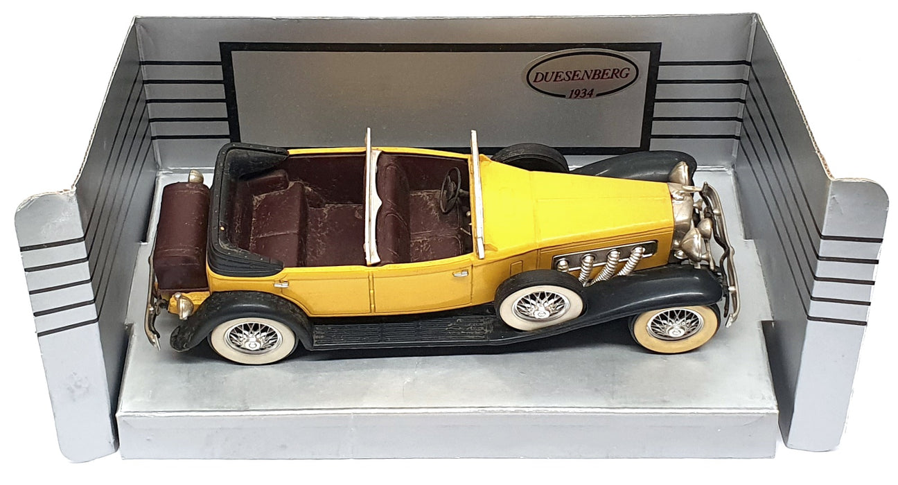 Mira 1/24 Scale Diecast 2513 - 1934 Duesenberg Model J - Yellow