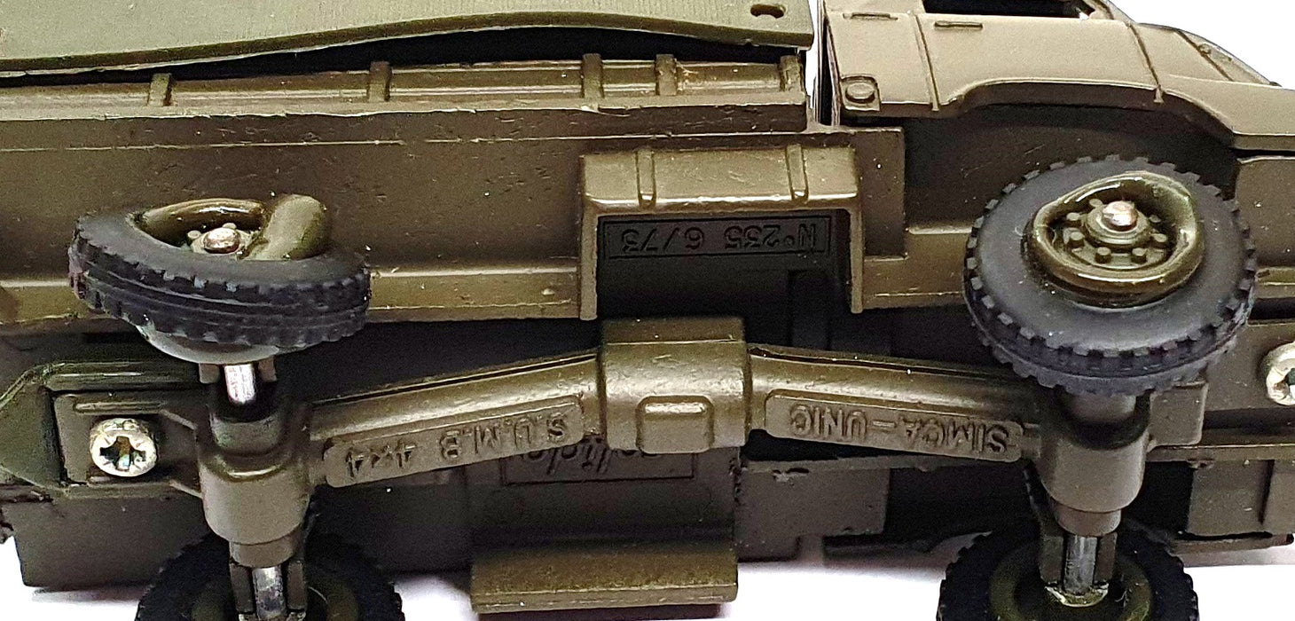 Solido 1/50 Scale Diecast 235 - Simca Unic S.U.M.B. 4x4 & 105mm Gun - Green