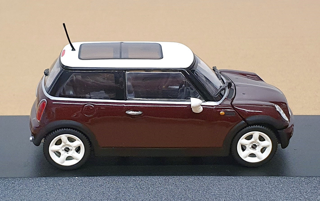 Minichamps 1/43 Scale Diecast DE001 - Mini Cooper - Maroon/White
