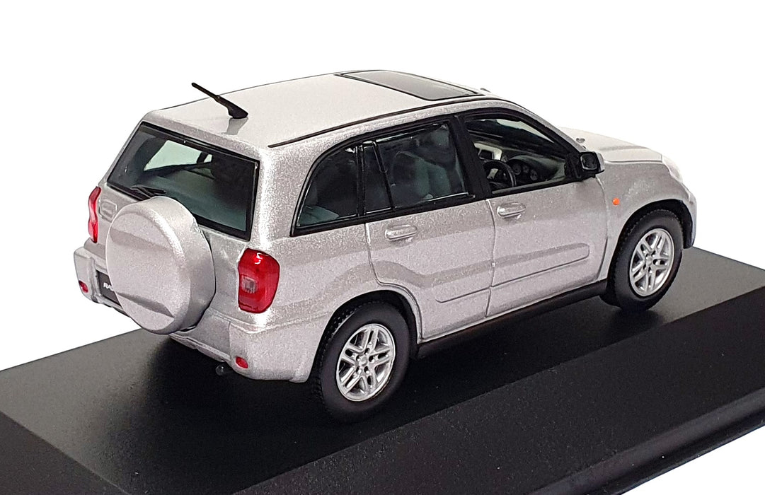 J Collection 1/43 Scale JC06006S - Toyota Rav4 JX 5 Doors - Silver