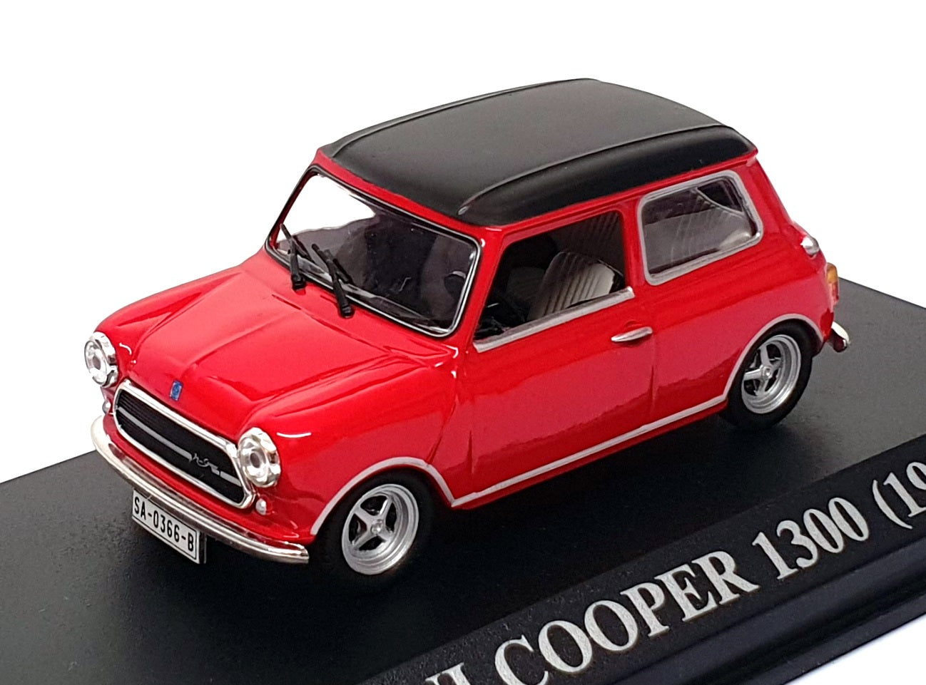Altaya 1/43 Scale A130074 - 1974 Mini Cooper 1300 - Red/Black