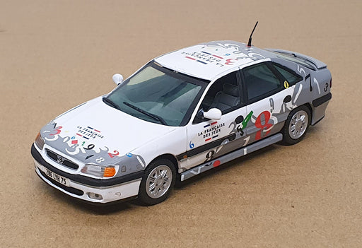 Vitesse 1/43 Scale V647 - Renault Safrane RXT 2.2 DT La Francaise Des Jeux