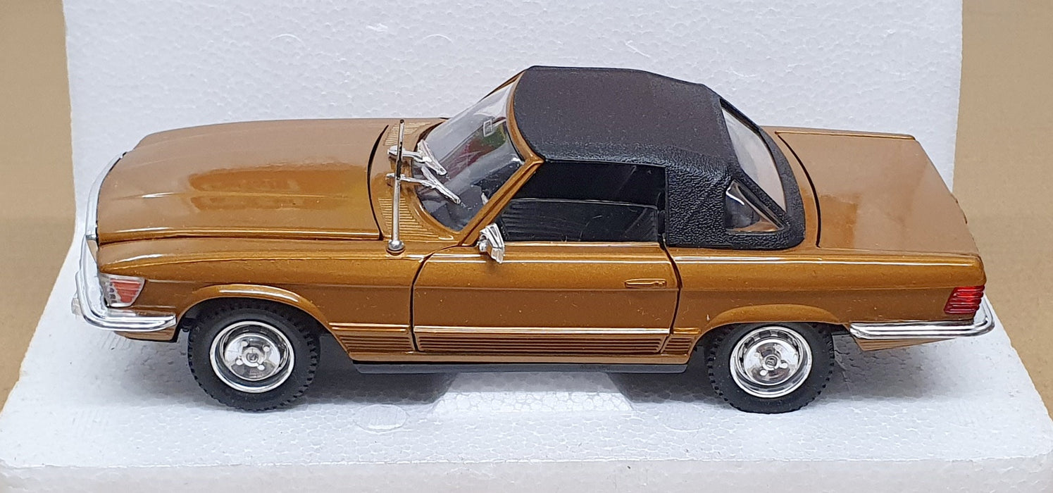 Polistil 1/25 Scale Diecast S686 - Mercedes Benz 450SL Spyder - Met. Brown