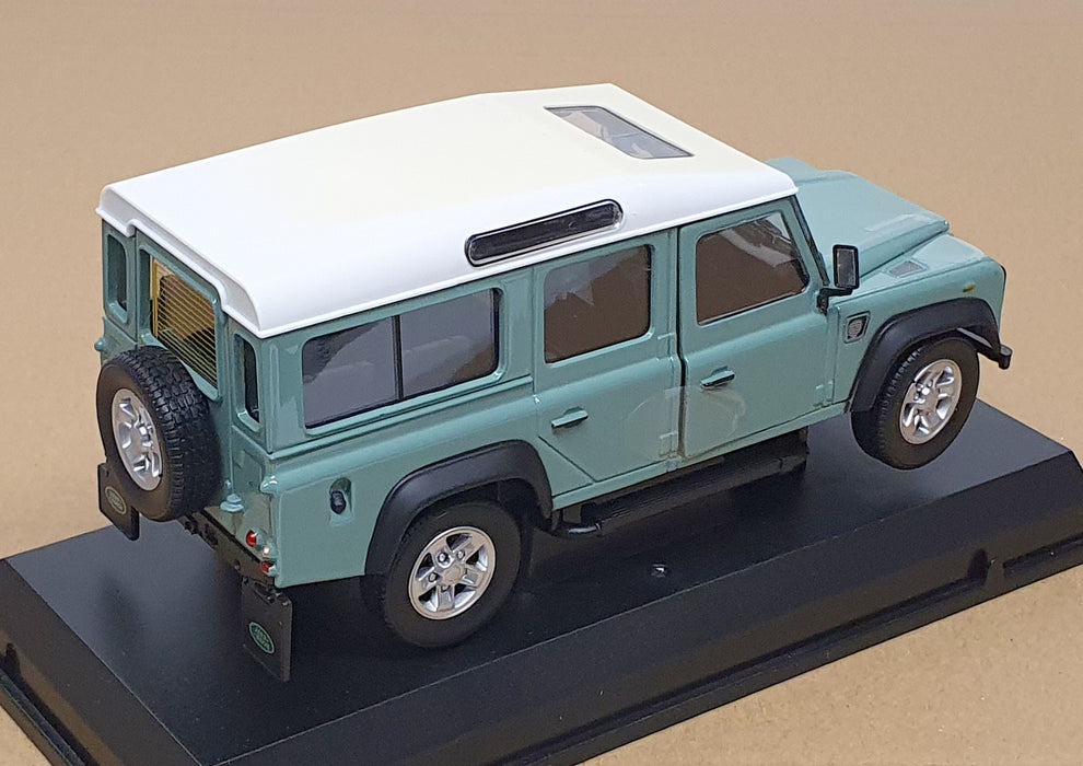 Cararama 1/24 Scale 125115 - Land Rover Defender - Green/White Roof