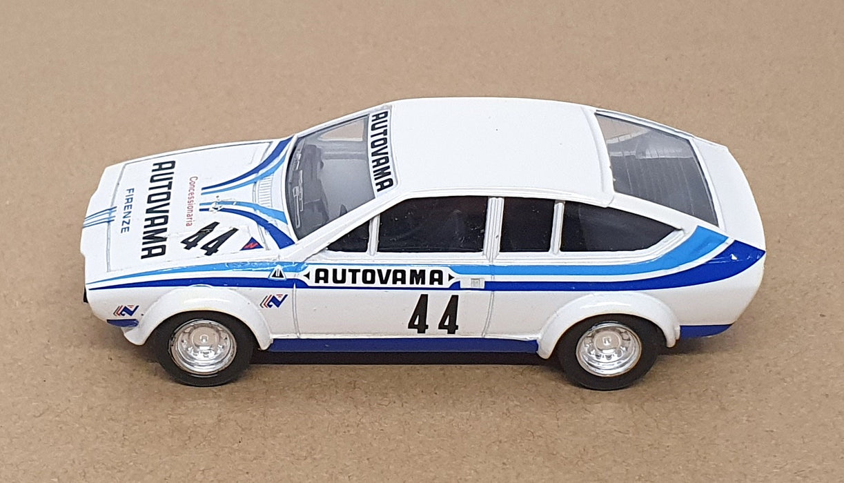 Solido 1/43 Scale Diecast No. 82 - Alfetta GTV #44 Race Car - White/Blue
