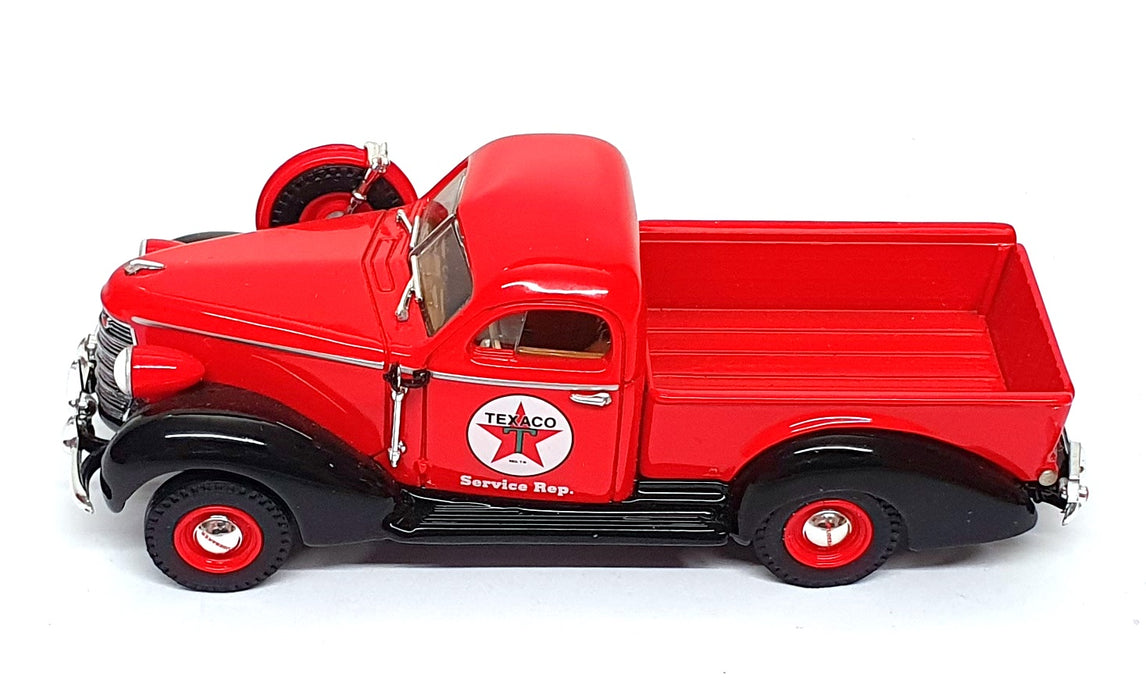 Matchbox 1/43 Scale YYM38289 - 1938 Studebaker Pickup Truck Texaco - Red
