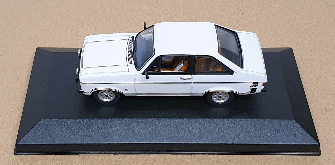 Vitesse 1/43 Scale 24826 - 1975 Ford Escort Mk2 1600 Sport - White