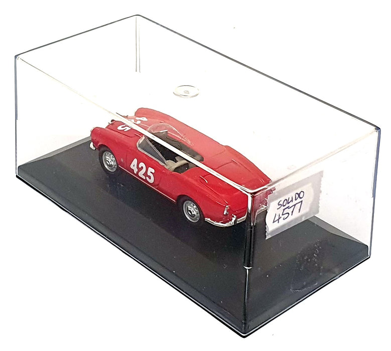 Solido 1/43 Scale 4577 - Alfa Romeo Giulietta Spider Race Car #425 1958