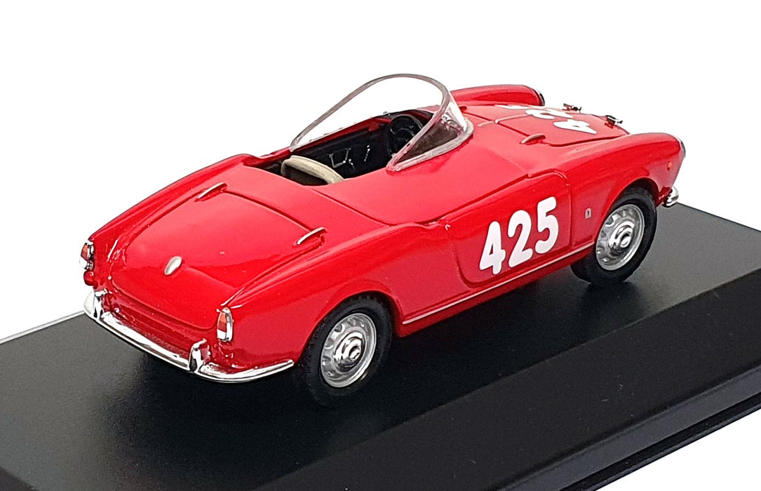 Solido 1/43 Scale 4577 - Alfa Romeo Giulietta Spider Race Car #425 1958