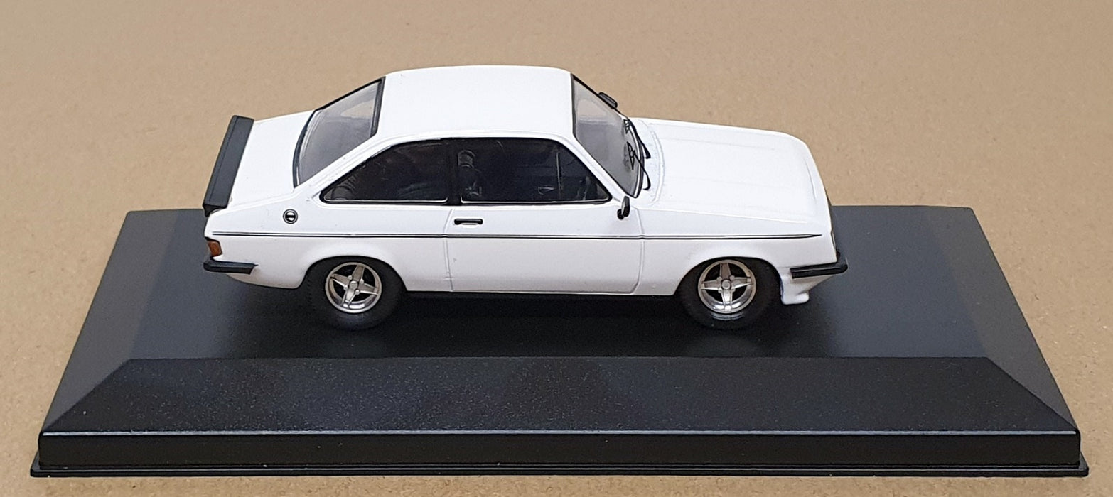 Trofeu 1/43 Scale Diecast 1801w - Ford Escort RS2000 RHD - Diamond White