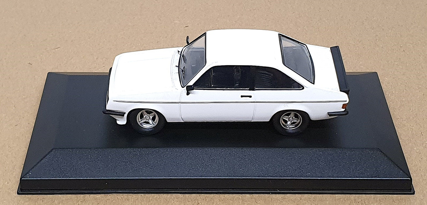 Trofeu 1/43 Scale Diecast 1801w - Ford Escort RS2000 RHD - Diamond White