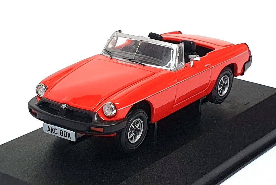 Vanguards 1/43 Scale VA13003 - MG MGB - Vermillion Red