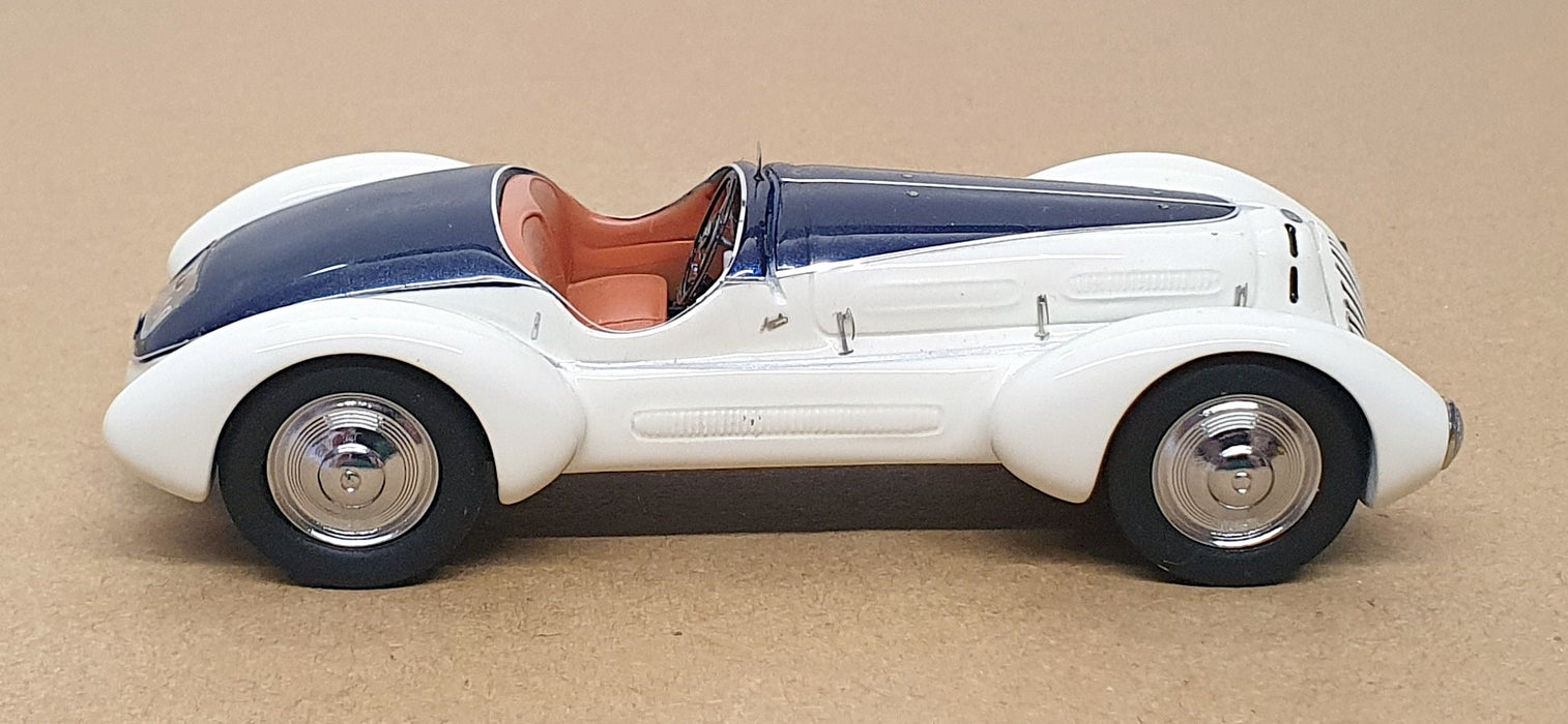 Unknown Brand ? 1/43 Scale LIB018 - 1931-38 Alfa Romeo 6C - Dk. Blue/White