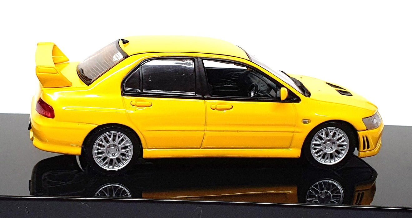 Autoart 1/43 Scale 57161 - Mitsubishi Lancer Evo VII Street Car - Yellow