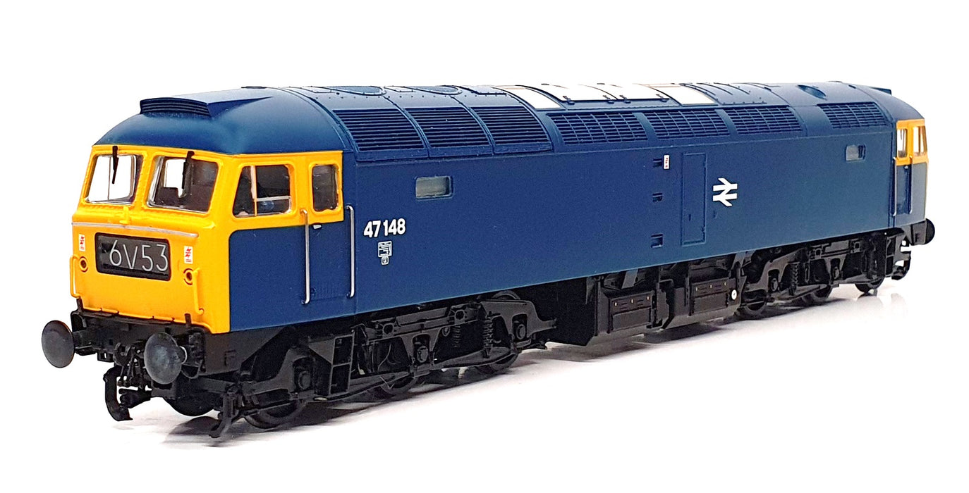 Bachmann OO Gauge 32-803 Class 47/0 47148 BR Blue + 6 Pullman Coaches & 1 Other