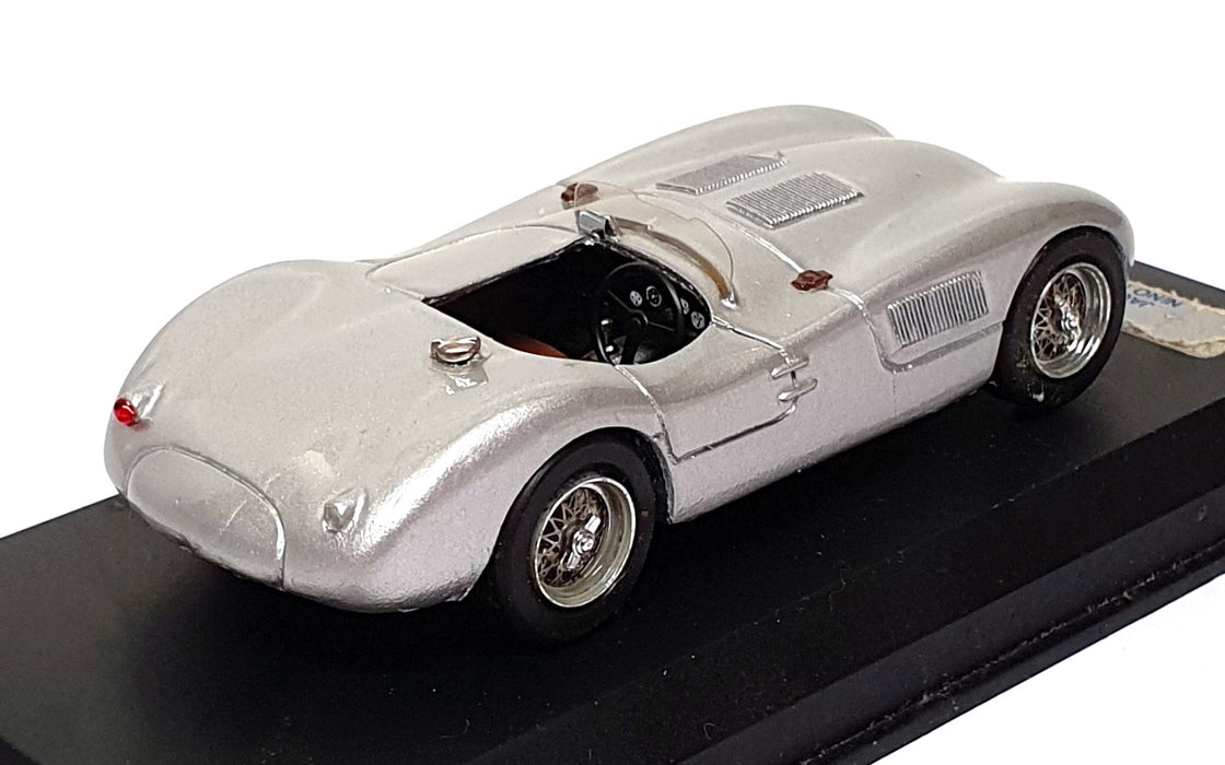 Top Model 1/43 Scale TMC045 - 1953 Jaguar C-Type Nino Farina - Silver