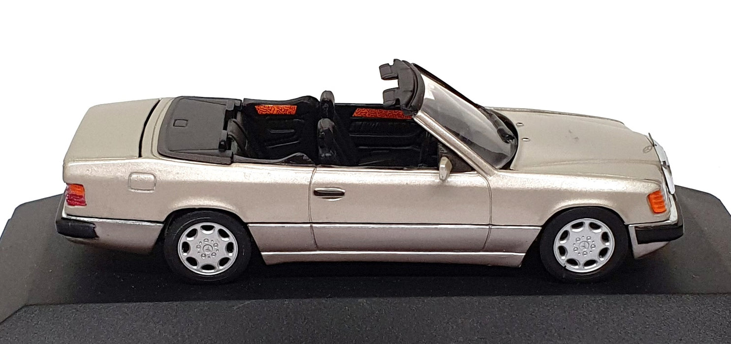 Minichamps 1/43 Scale 3551 - Mercedes Benz 300 CE-24 Cabrio - Smoke Silver