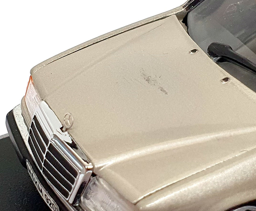 Minichamps 1/43 Scale 3551 - Mercedes Benz 300 CE-24 Cabrio - Smoke Silver