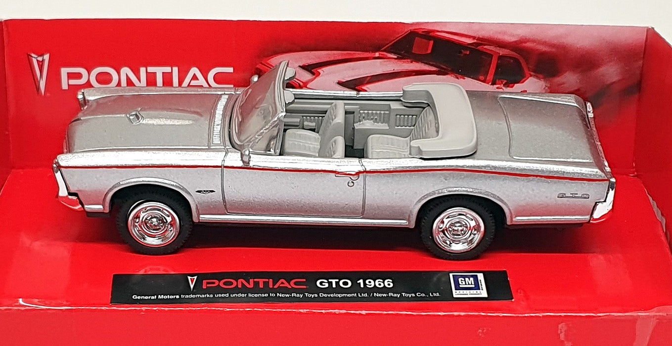 New Ray 1/43 Scale Diecast 48013 - 1966 Pontiac GTO - Silver