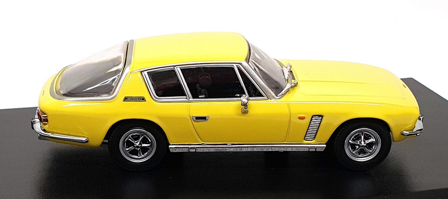 Oxford Diecast 1/43 Scale Model JI002 - Jensen Interceptor - Yellow